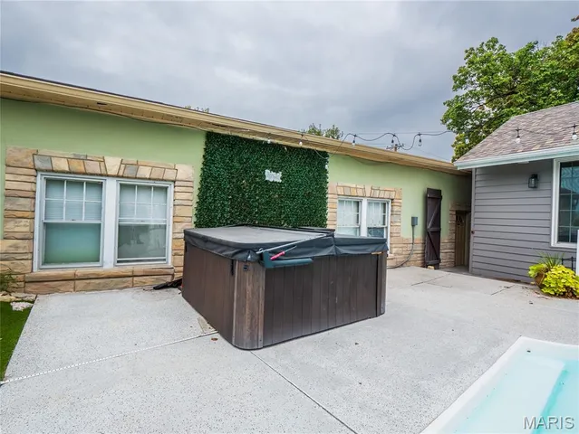 $515,000 | 3159 Hampton Avenue, St. Louis, MO 63139