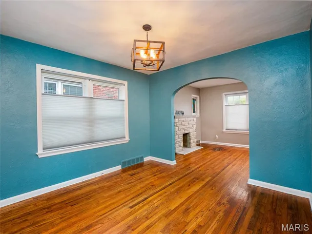 $515,000 | 3159 Hampton Avenue, St. Louis, MO 63139