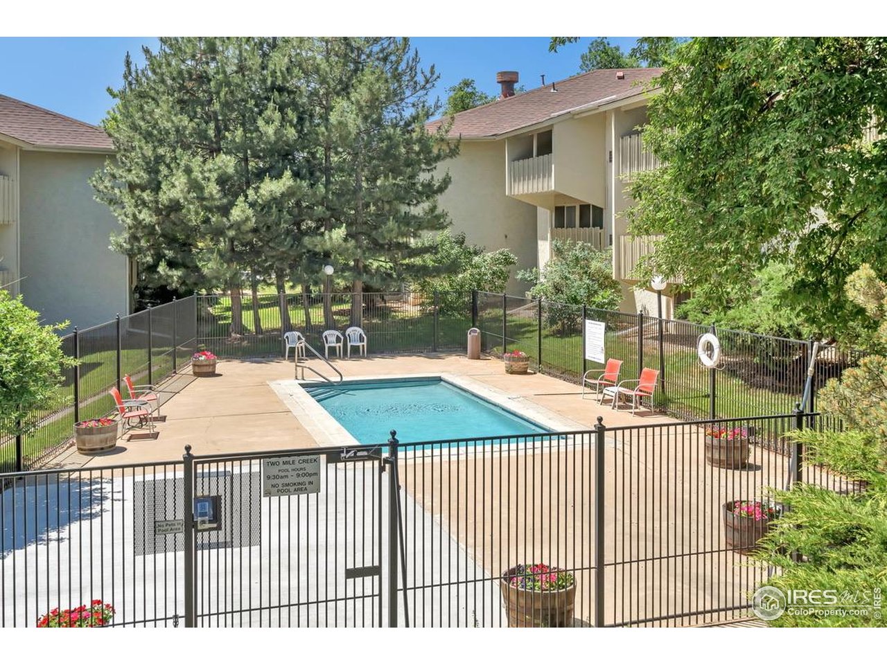 2707 Valmont Road, Unit 303C Boulder, CO 80304 - Photo 17 of 20 Community Swimming Pool