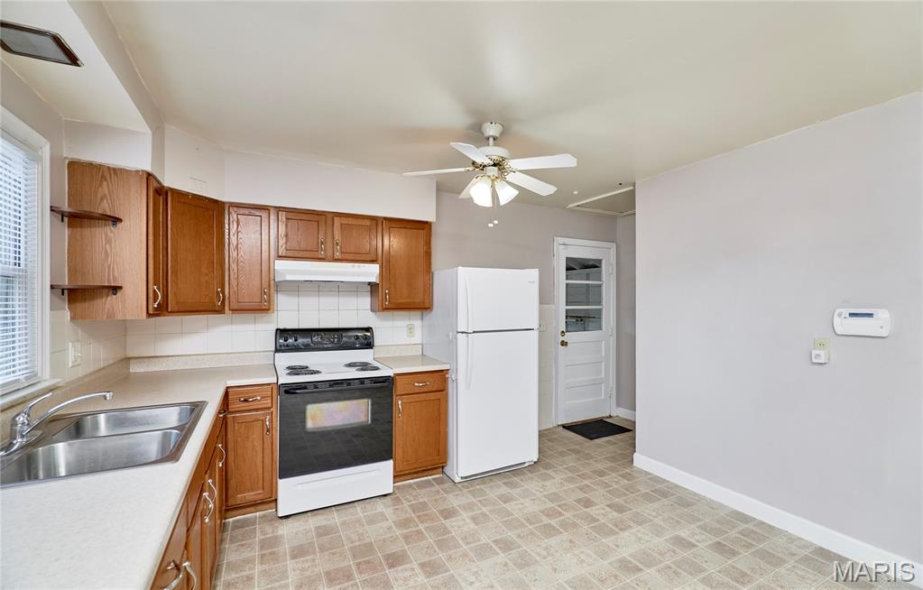 5 Ridgeview Court St. Charles, MO 63301 - Photo 9 of 18
