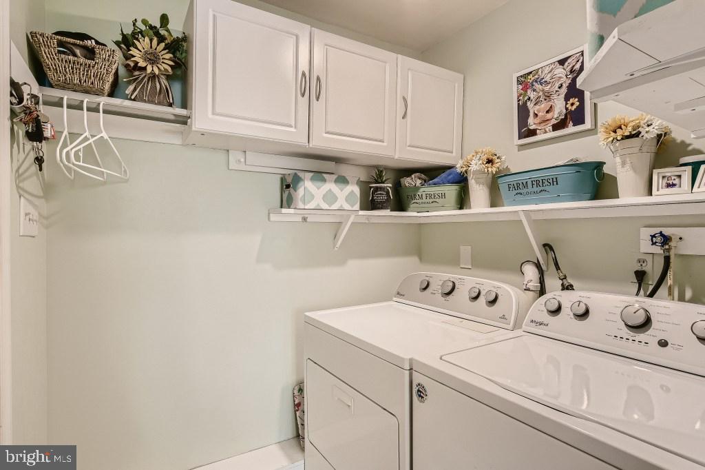 16712 Ridge Road Upperco, MD 21155 - Photo 14 of 33 Main floor Laundry