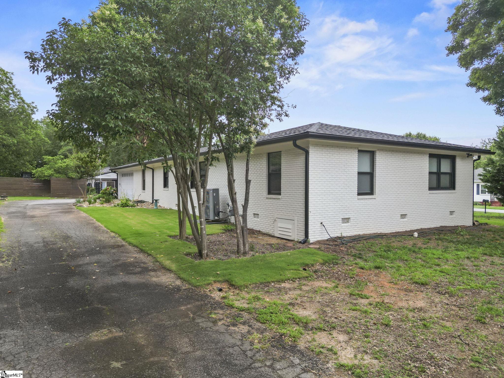 207 Oates Avenue Easley, SC 29640 - Photo 49 of 50