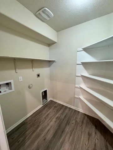 a view of a livingroom with an empty space