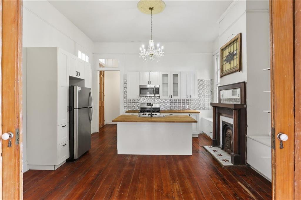 2823 Constance Street, Unit A New Orleans, LA 70115 - Photo 4 of 11