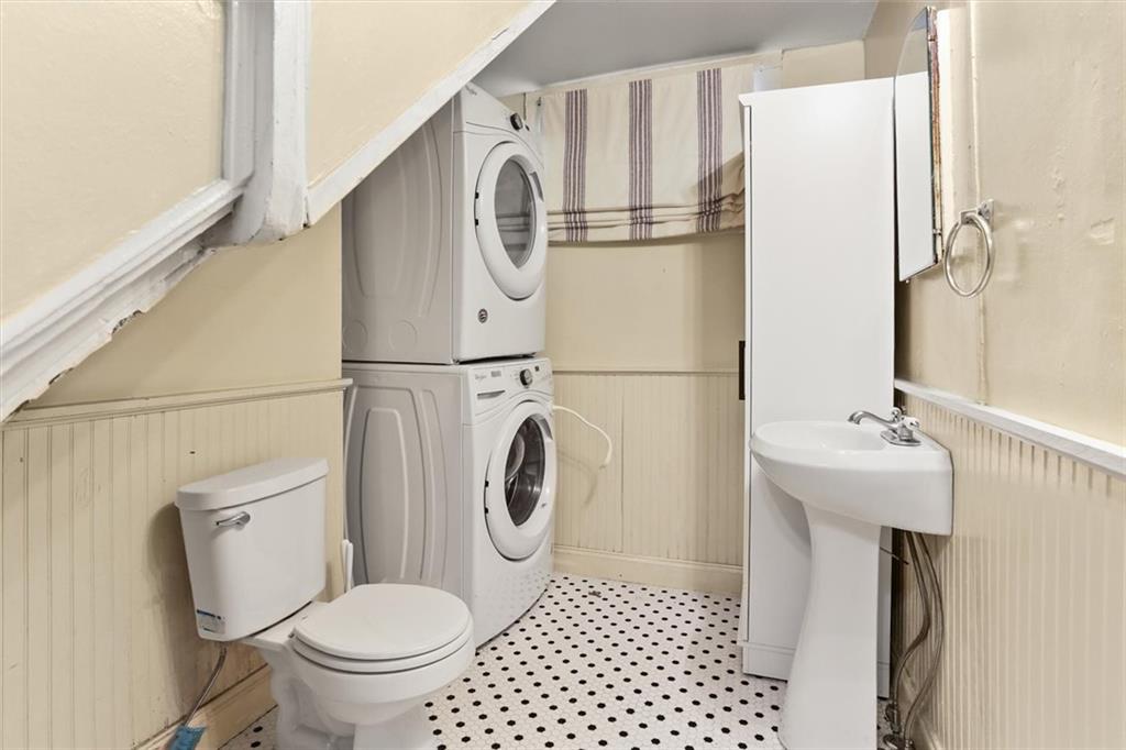 2823 Constance Street, Unit A New Orleans, LA 70115 - Photo 7 of 11