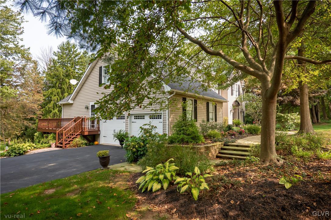 4095 Kozy Korner Road Center Valley, PA 18034 - Photo 2 of 42 Gallery Image 2