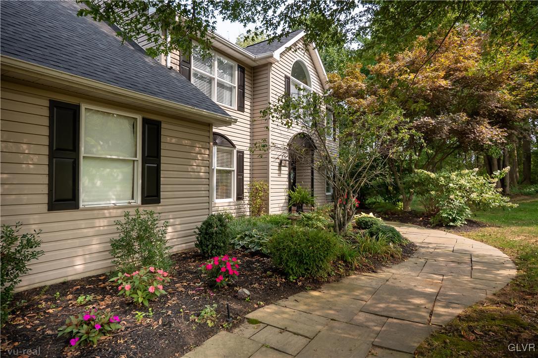 4095 Kozy Korner Road Center Valley, PA 18034 - Photo 3 of 42 Gallery Image 3