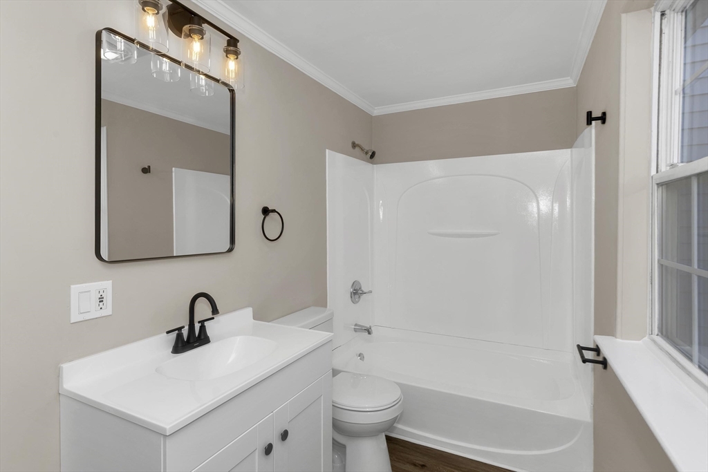 22 Warebrook Villiage, Unit 22 Ware, MA 01082 - Photo 17 of 23
