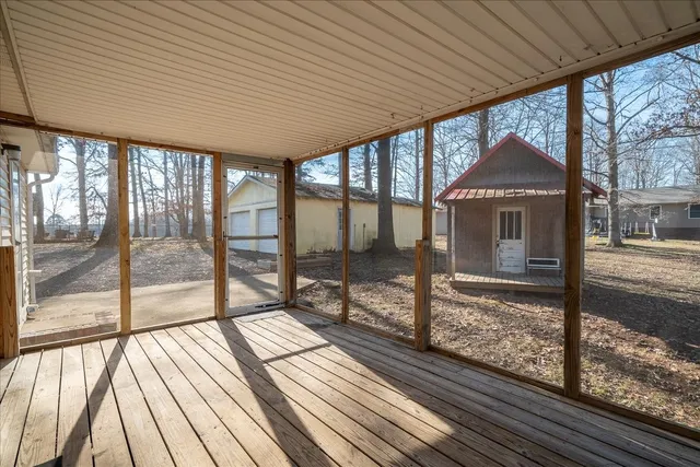 $279,500 | 210 State Avenue, Lawrenceburg, TN 38464