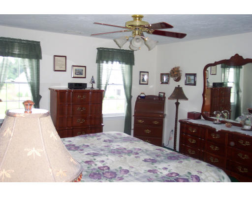 85 Clover Hill Road Northbridge, MA 01588 - Photo 9 of 11 Gallery Image 9