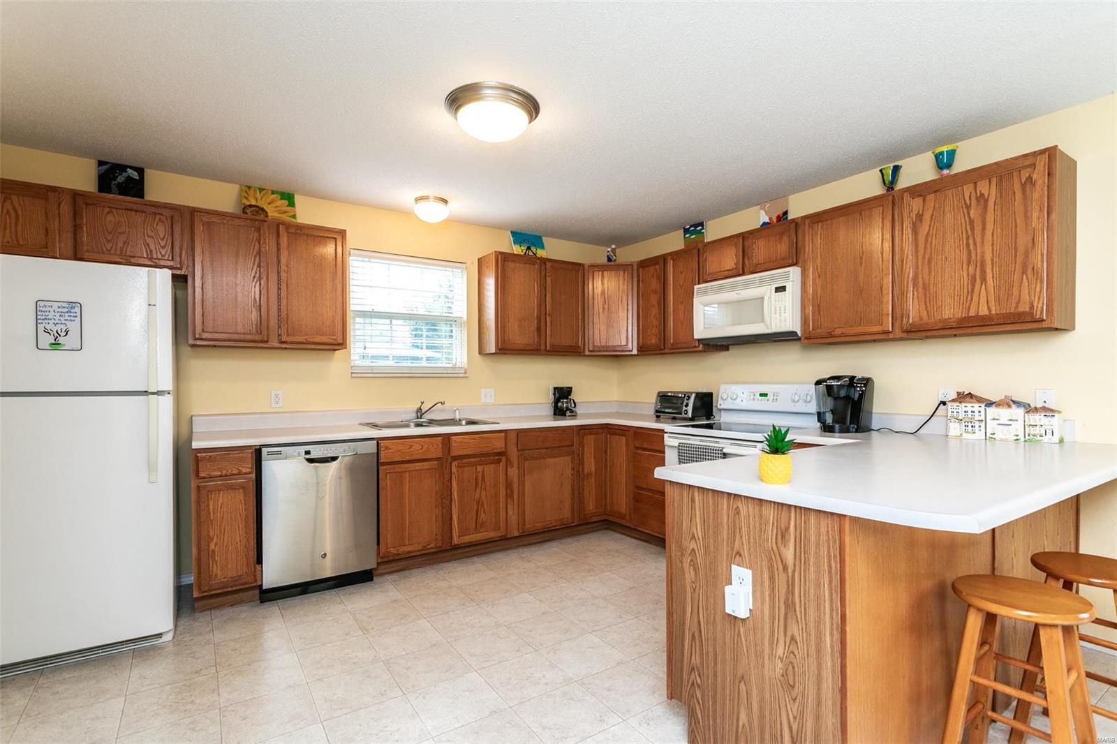 933 Moye School Road O'Fallon, IL 62269 - Photo 15 of 37 Gallery Image 15
