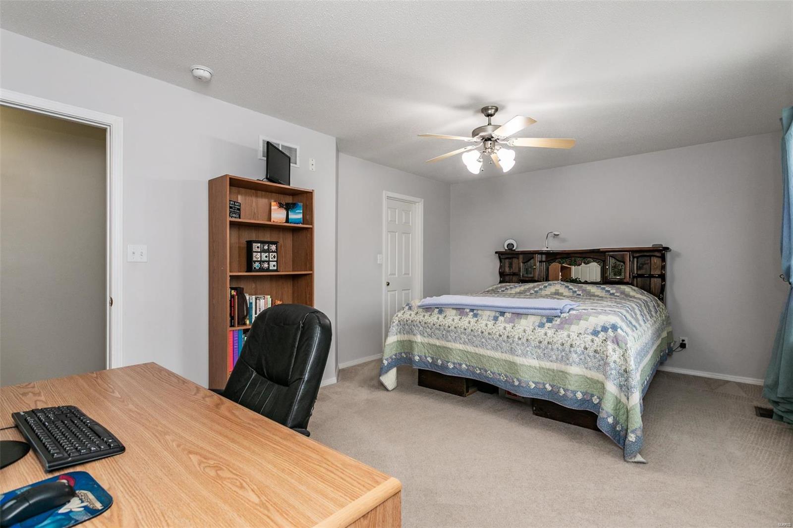 933 Moye School Road O'Fallon, IL 62269 - Photo 18 of 37 Gallery Image 18