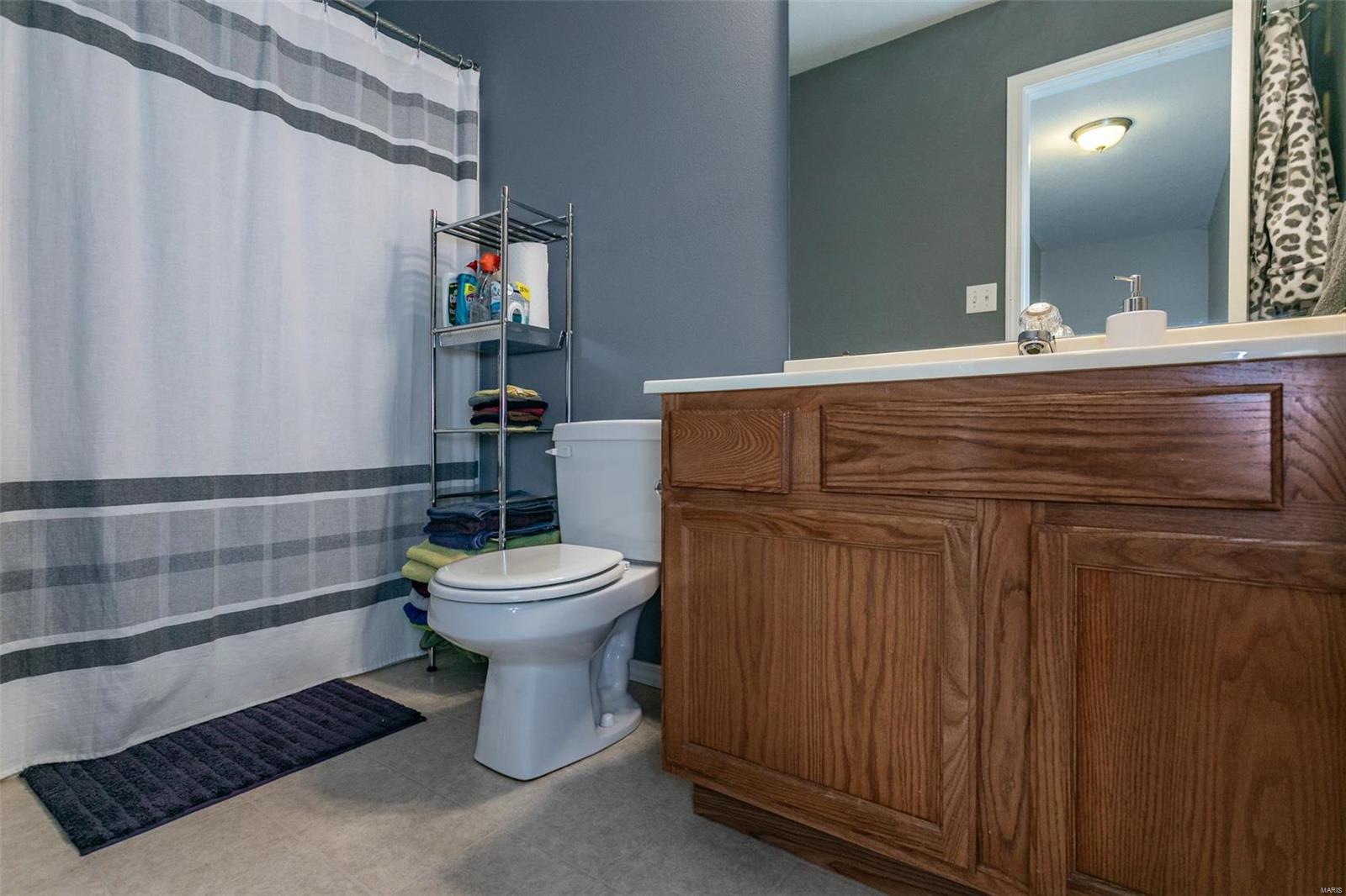 933 Moye School Road O'Fallon, IL 62269 - Photo 24 of 37 Gallery Image 24