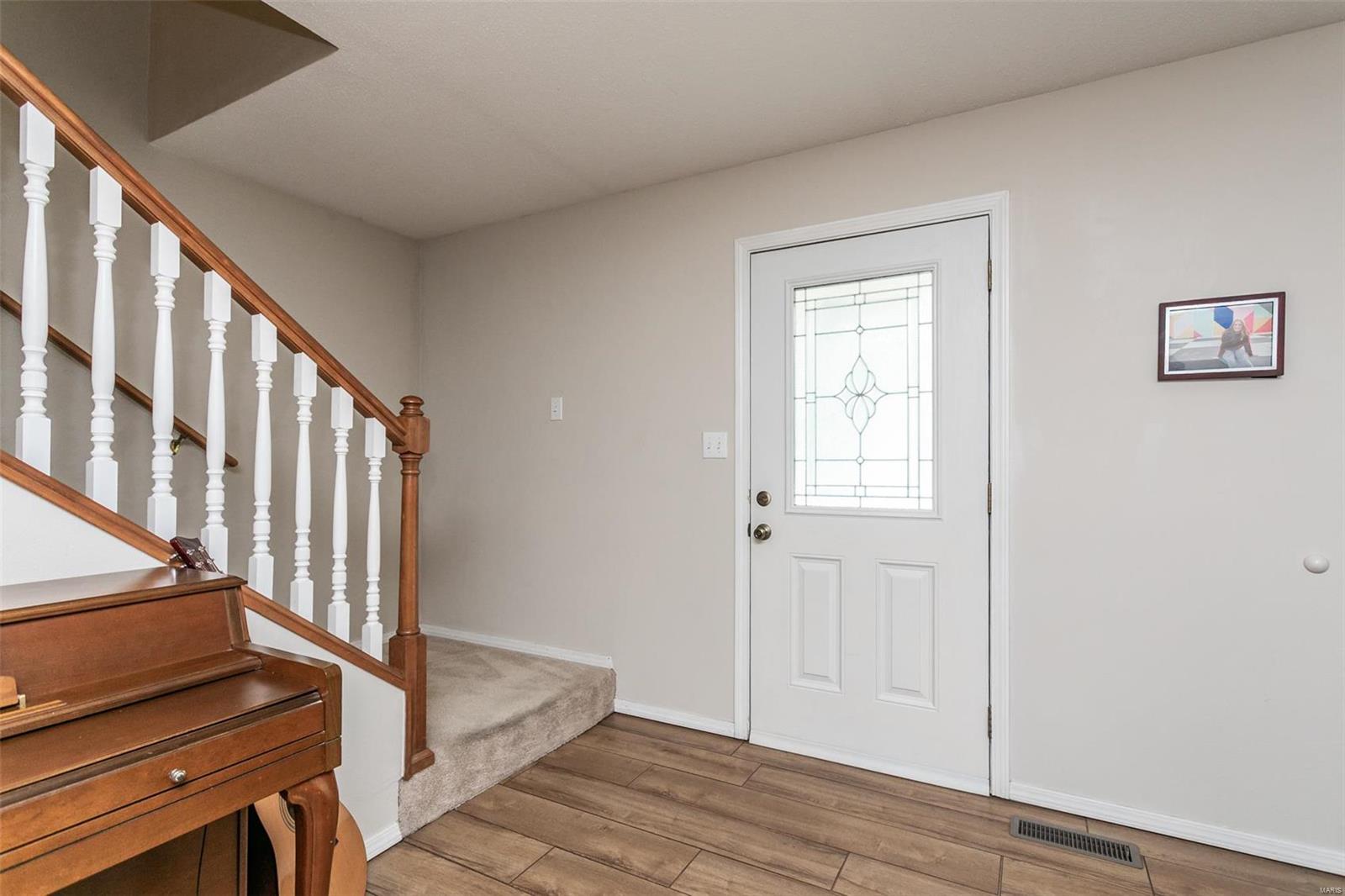 933 Moye School Road O'Fallon, IL 62269 - Photo 7 of 37 Gallery Image 7