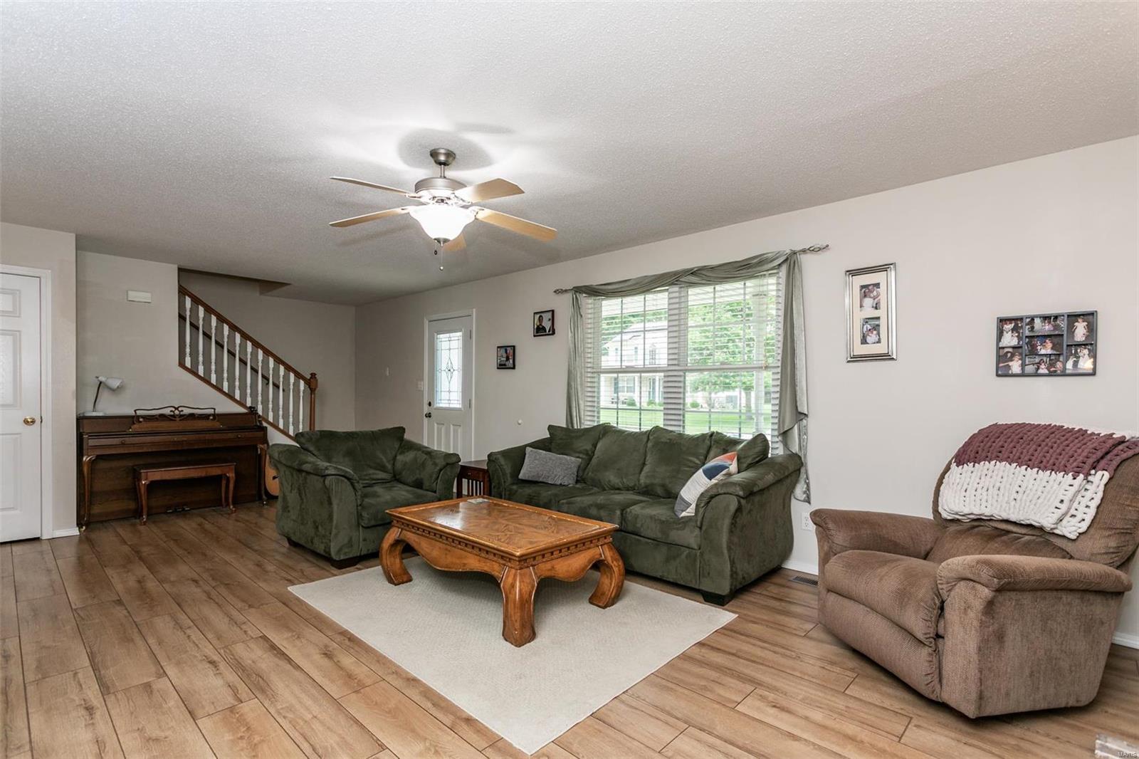 933 Moye School Road O'Fallon, IL 62269 - Photo 9 of 37 Gallery Image 9
