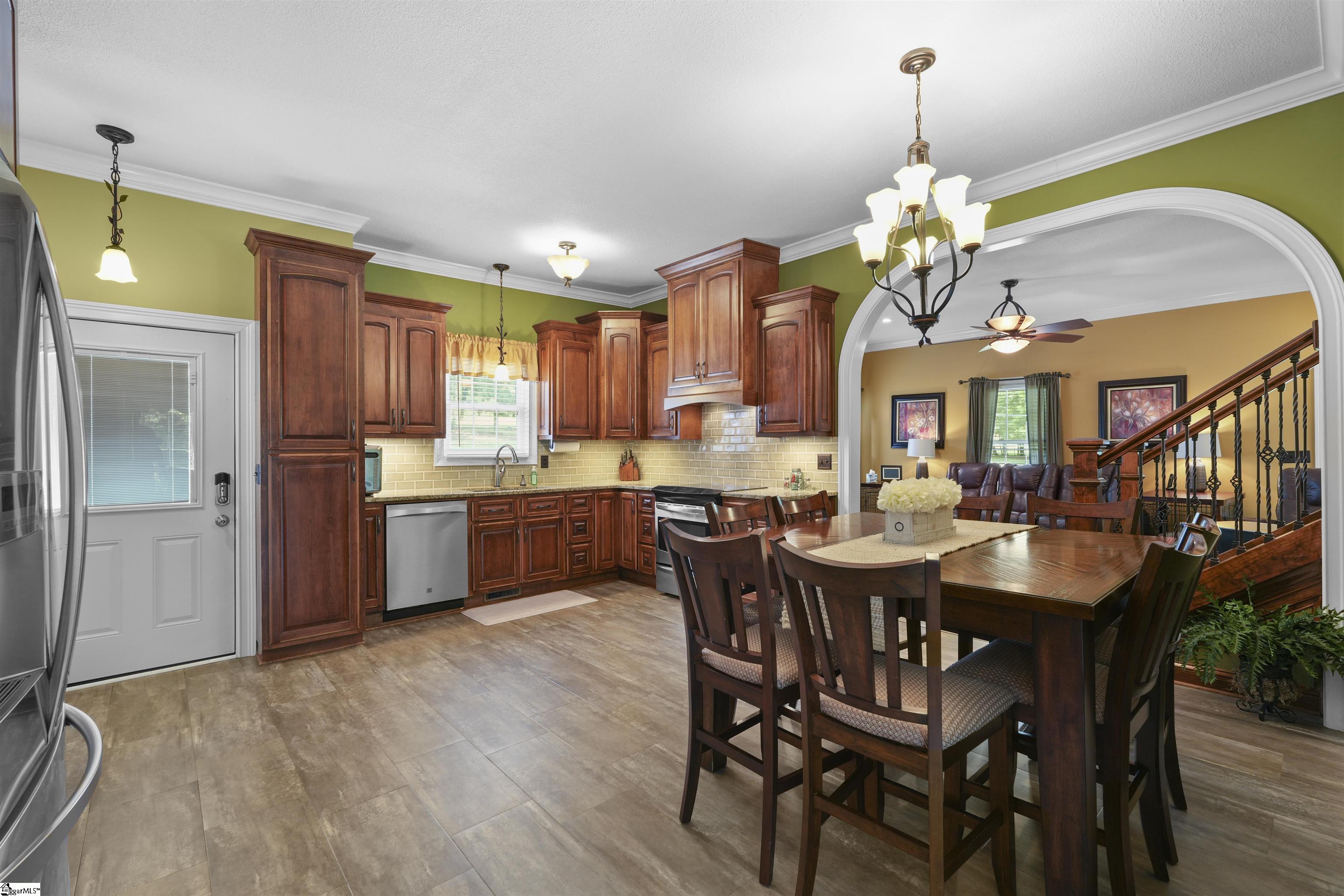 1215 Prince Perry Road Easley, SC 29640 - Photo 9 of 26