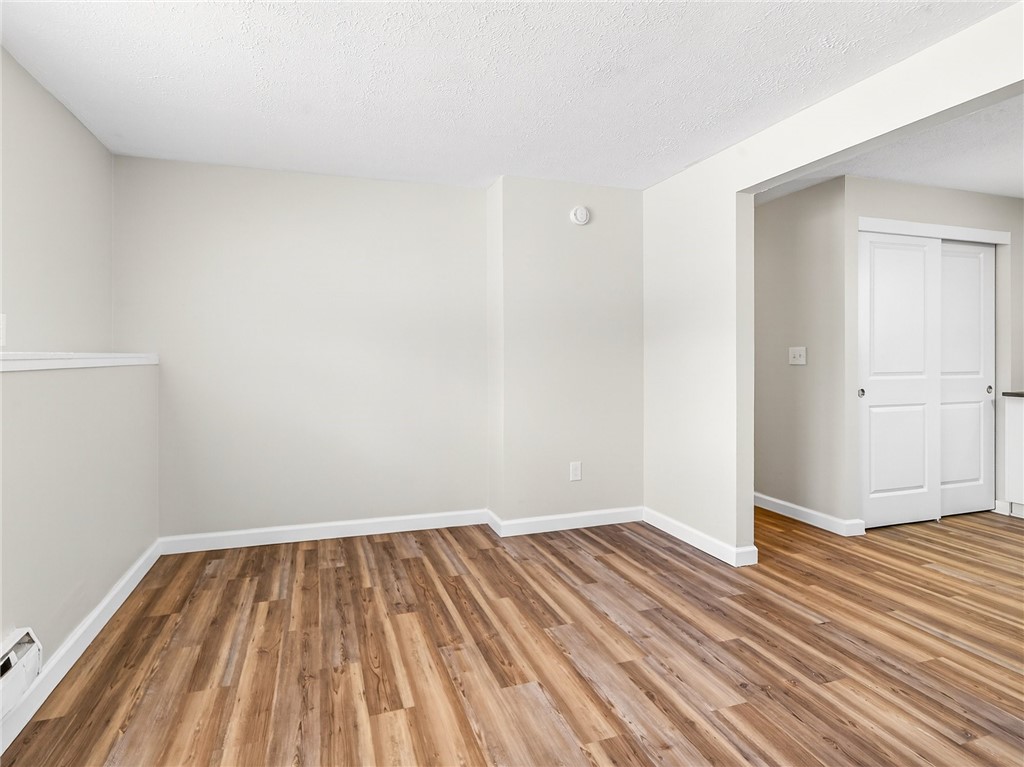 45 Bowman Street Rochester, NY 14609 - Photo 5 of 38