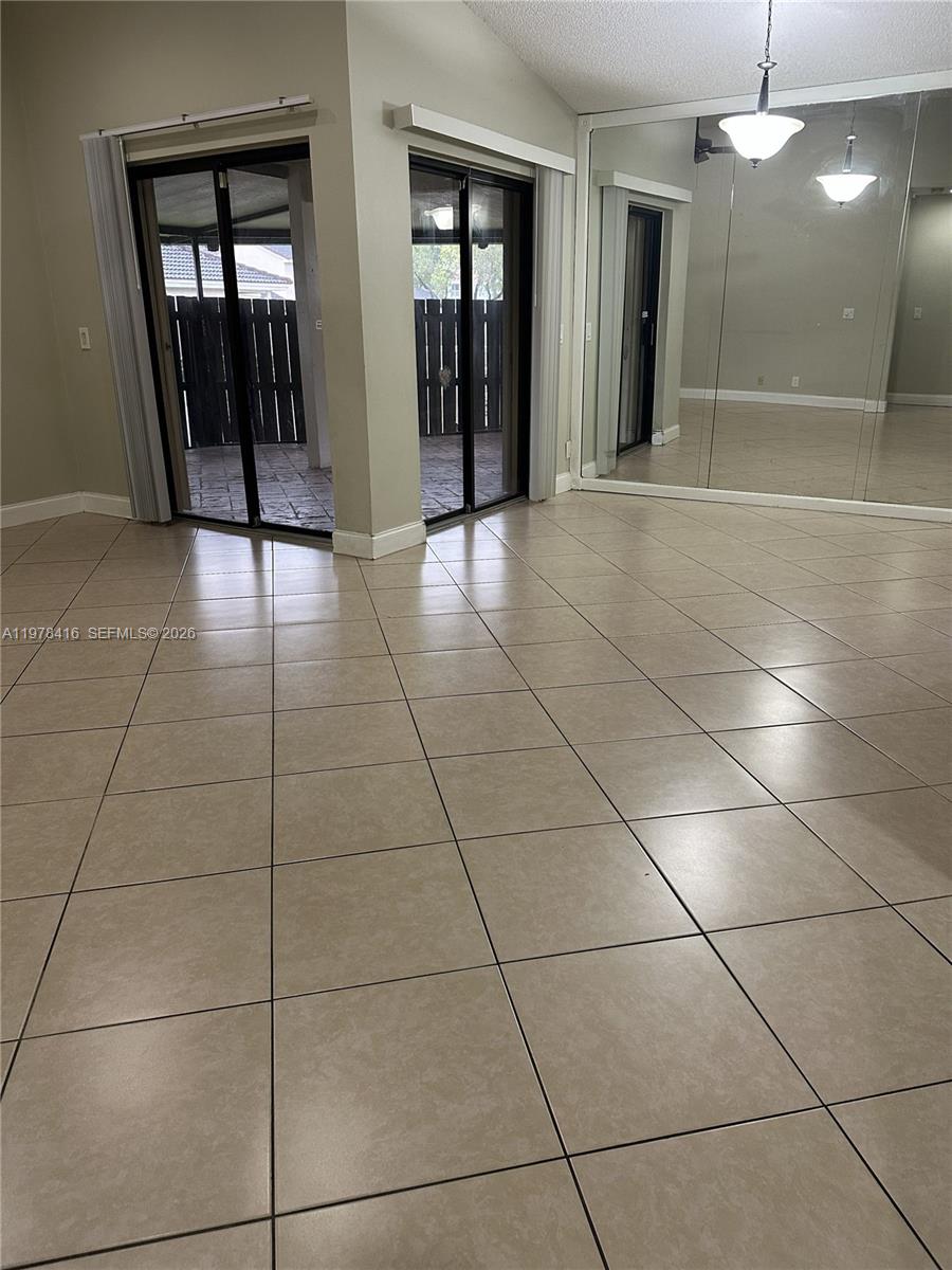 6273 Northwest 170th Terrace Hialeah, FL 33015 - Photo 7 of 10