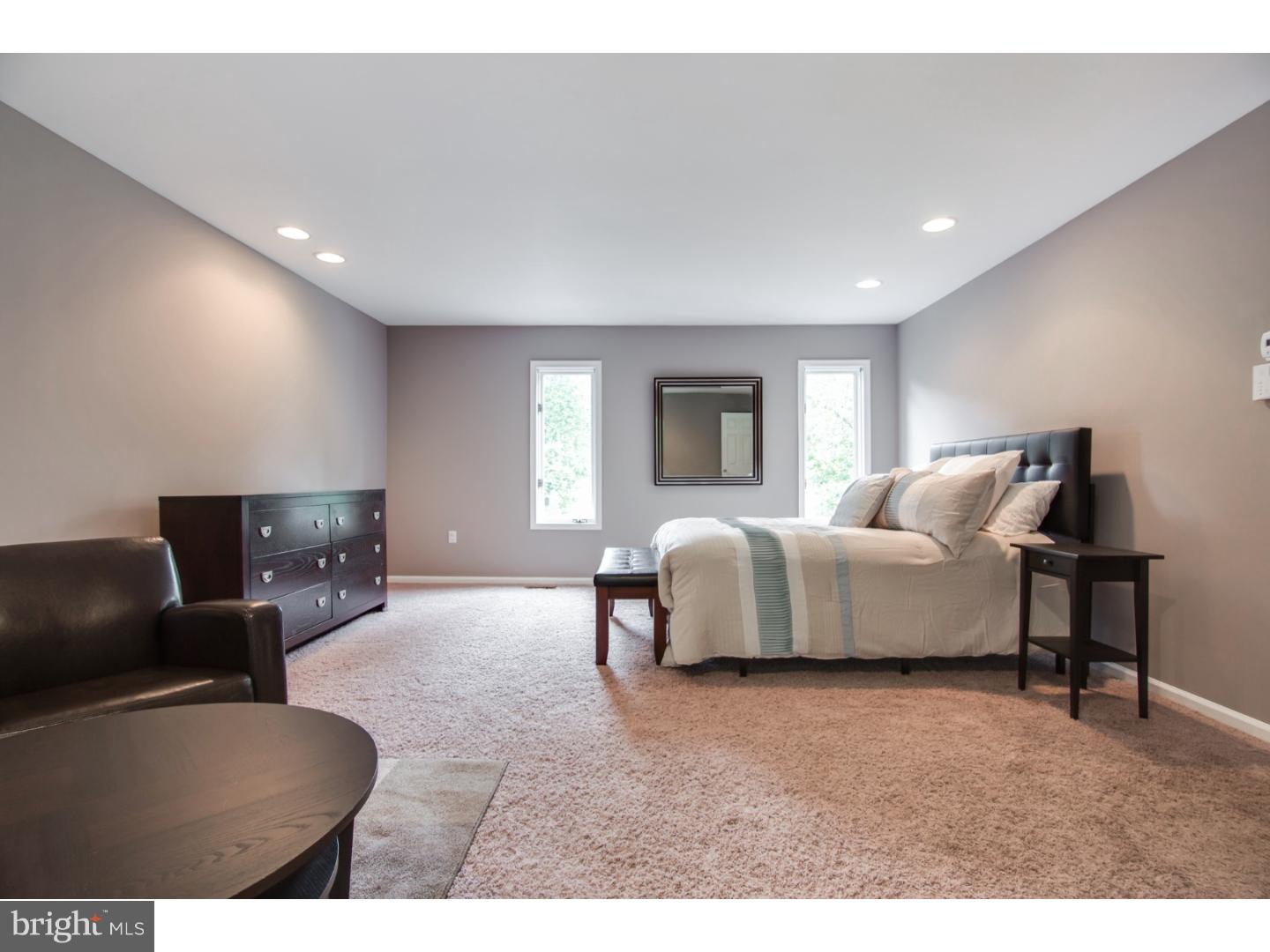 785 Barry Drive Springfield, PA 19064 - Photo 14 of 25 Gallery Image 14