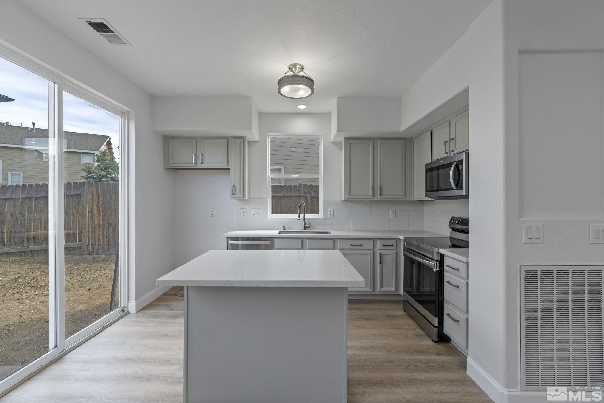 9224 Running Dog Circle Reno, NV 89506 - Photo 12 of 27 Photo 12