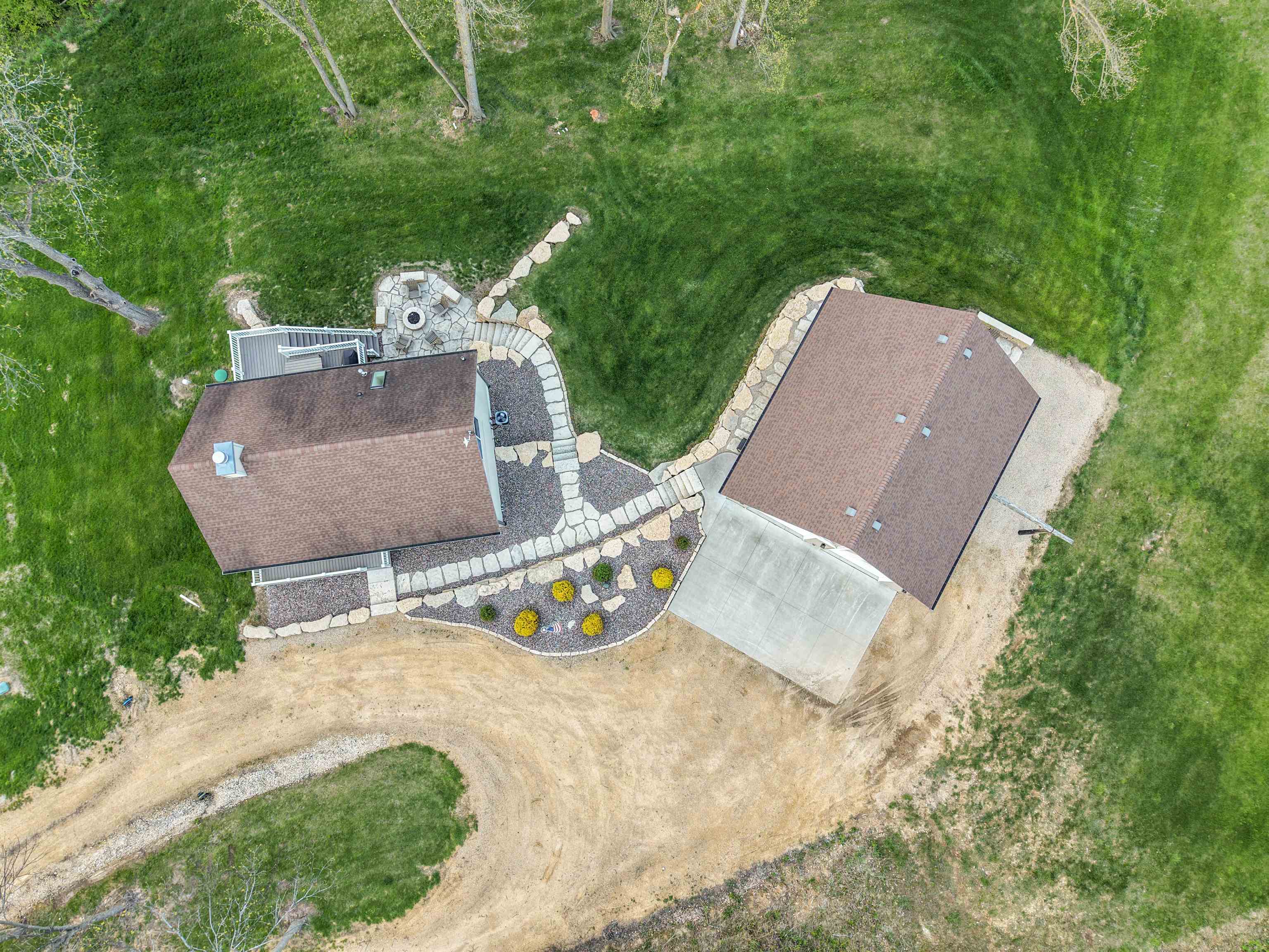 5829 South Pleasant Hill Road Elizabeth, IL 61028 - Photo 4 of 68