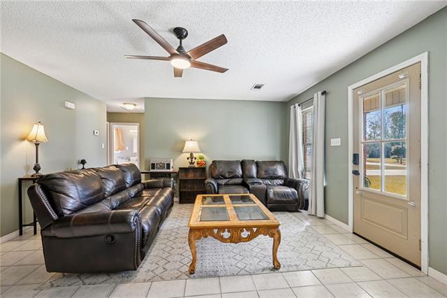 11082 Martin Lane Tickfaw, LA 70466 - Photo 5 of 18