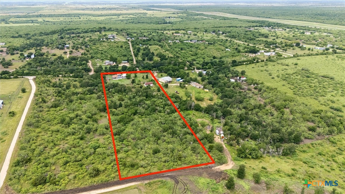 730 Spoke Hollow Road Lockhart, TX 78644 - Photo 31 of 41 AERIAL VIEW- PROPERTY LINES ARE APPROXIMATE