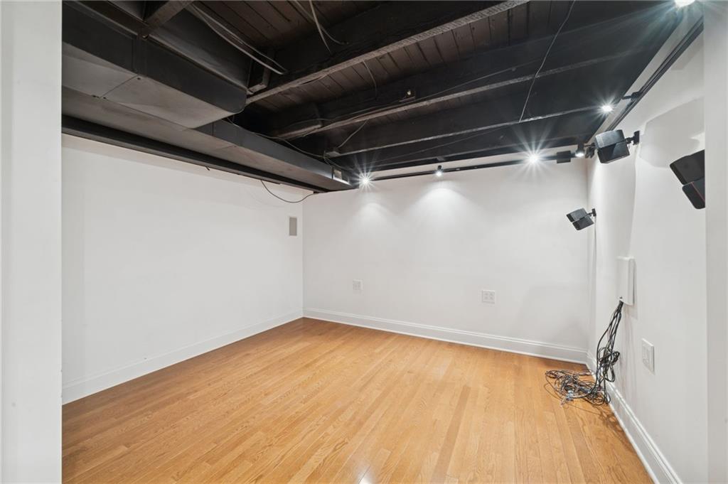 1619 Kennedy Road Imperial, PA 15126 - Photo 29 of 40 a view of small space