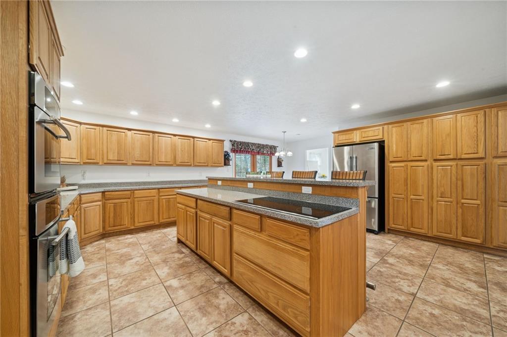 1619 Kennedy Road Imperial, PA 15126 - Photo 8 of 40 a kitchen with a sink and cabinets