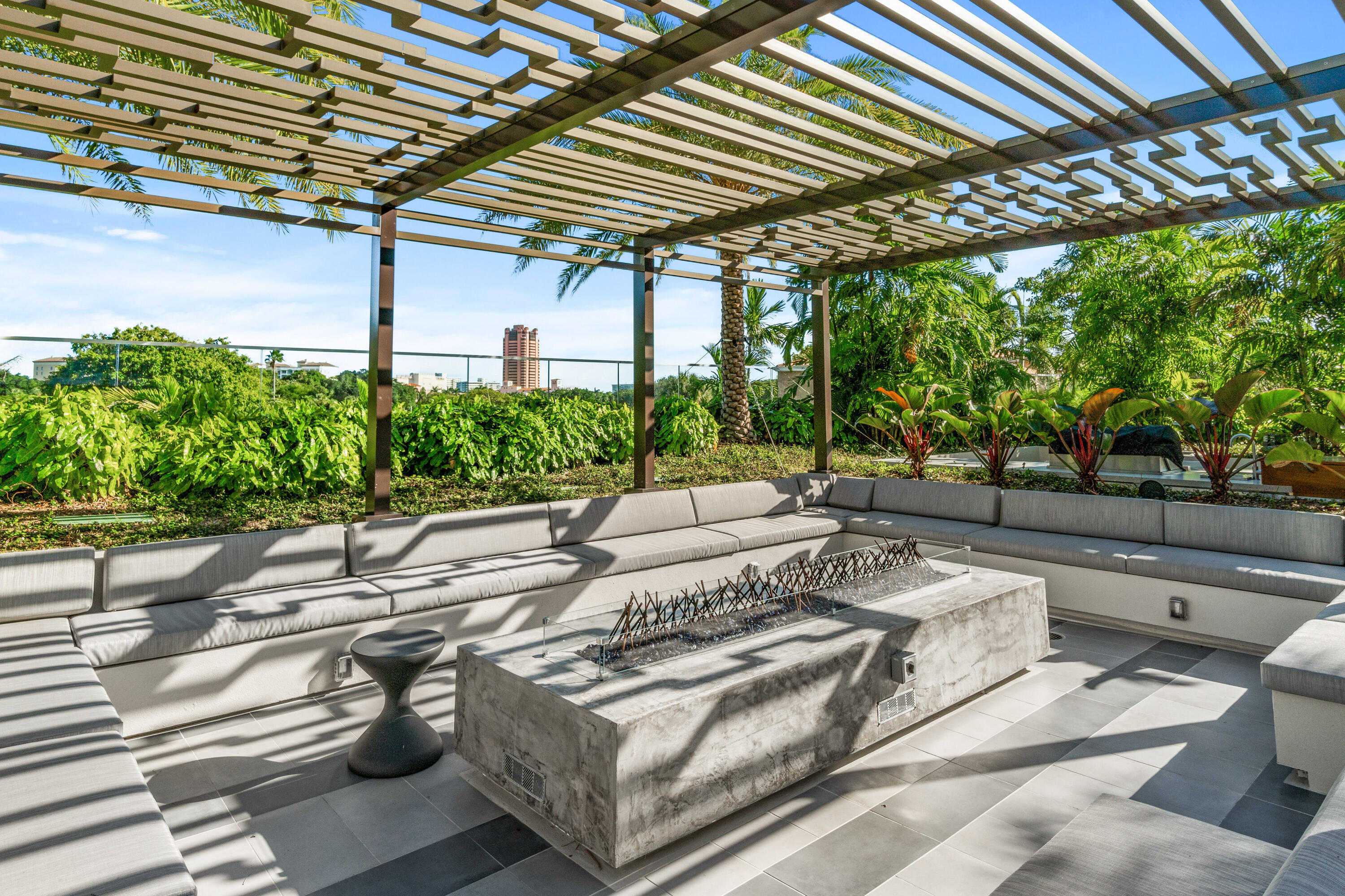 210 Southeast Mizner Boulevard, Unit 301 Boca Raton, FL 33432 - Photo 13 of 34 060-200SoutheastMiznerBoulevard-216-Boca