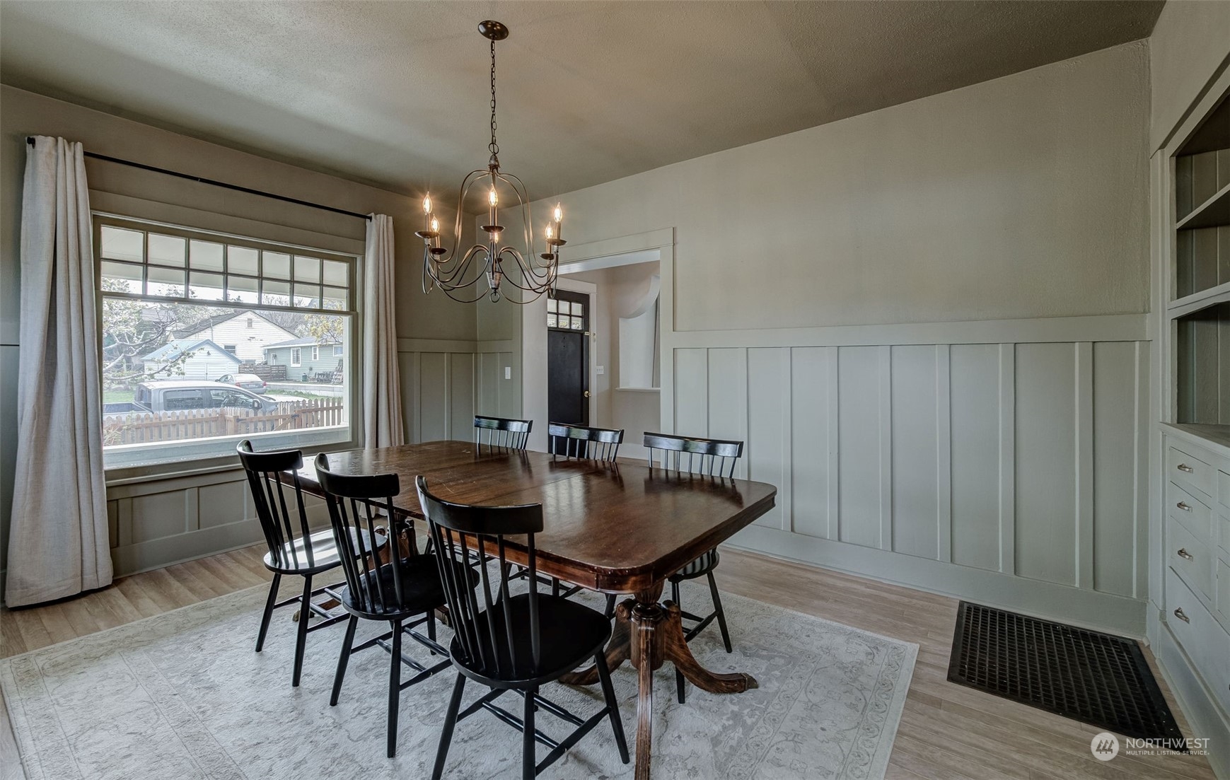 710 First Street Wenatchee, WA 98801 - Photo 12 of 27 Gallery Image 12