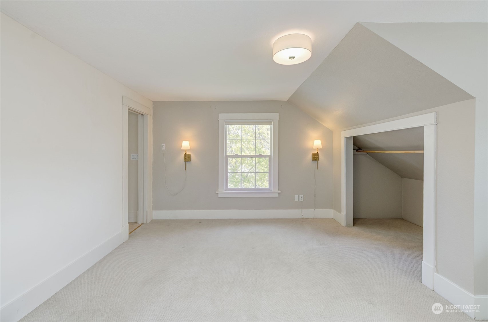 710 First Street Wenatchee, WA 98801 - Photo 23 of 27 Gallery Image 23
