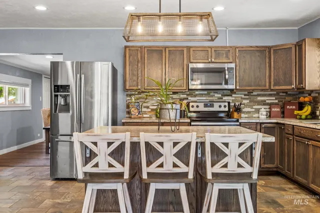 $475,000 | 17358 Batt Corner Road, Wilder, ID 83676