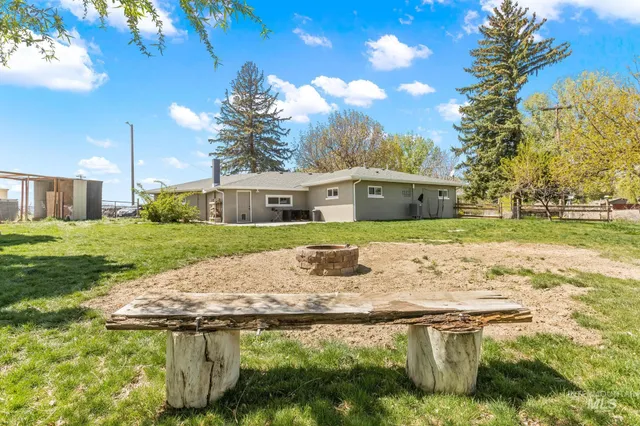 $475,000 | 17358 Batt Corner Road, Wilder, ID 83676