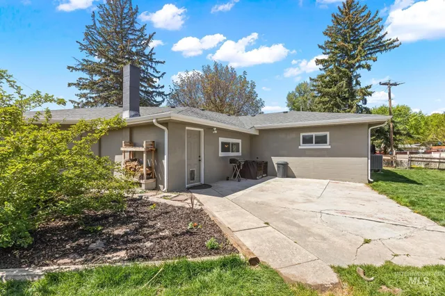 $475,000 | 17358 Batt Corner Road, Wilder, ID 83676