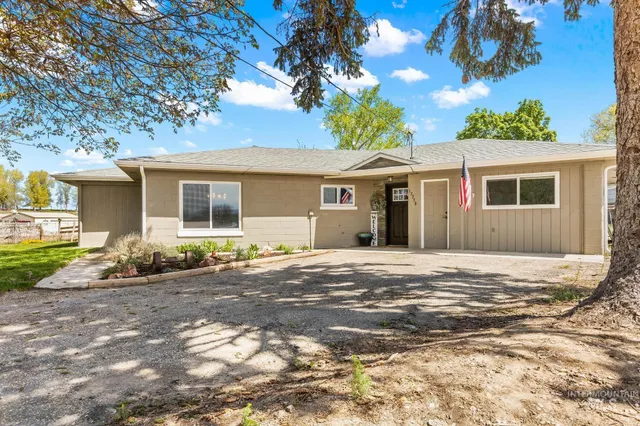 $475,000 | 17358 Batt Corner Road, Wilder, ID 83676