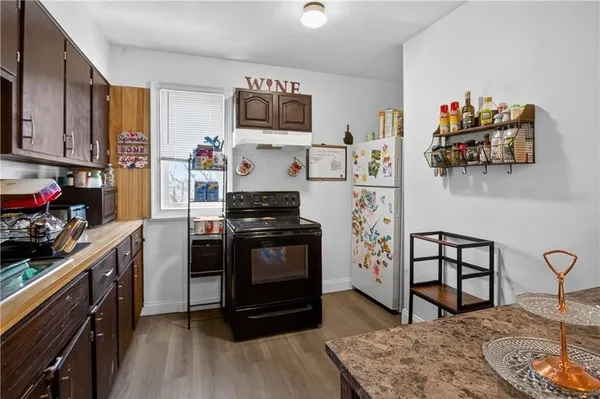 $699,900 | 277 Ward Street, Woonsocket, RI 02895