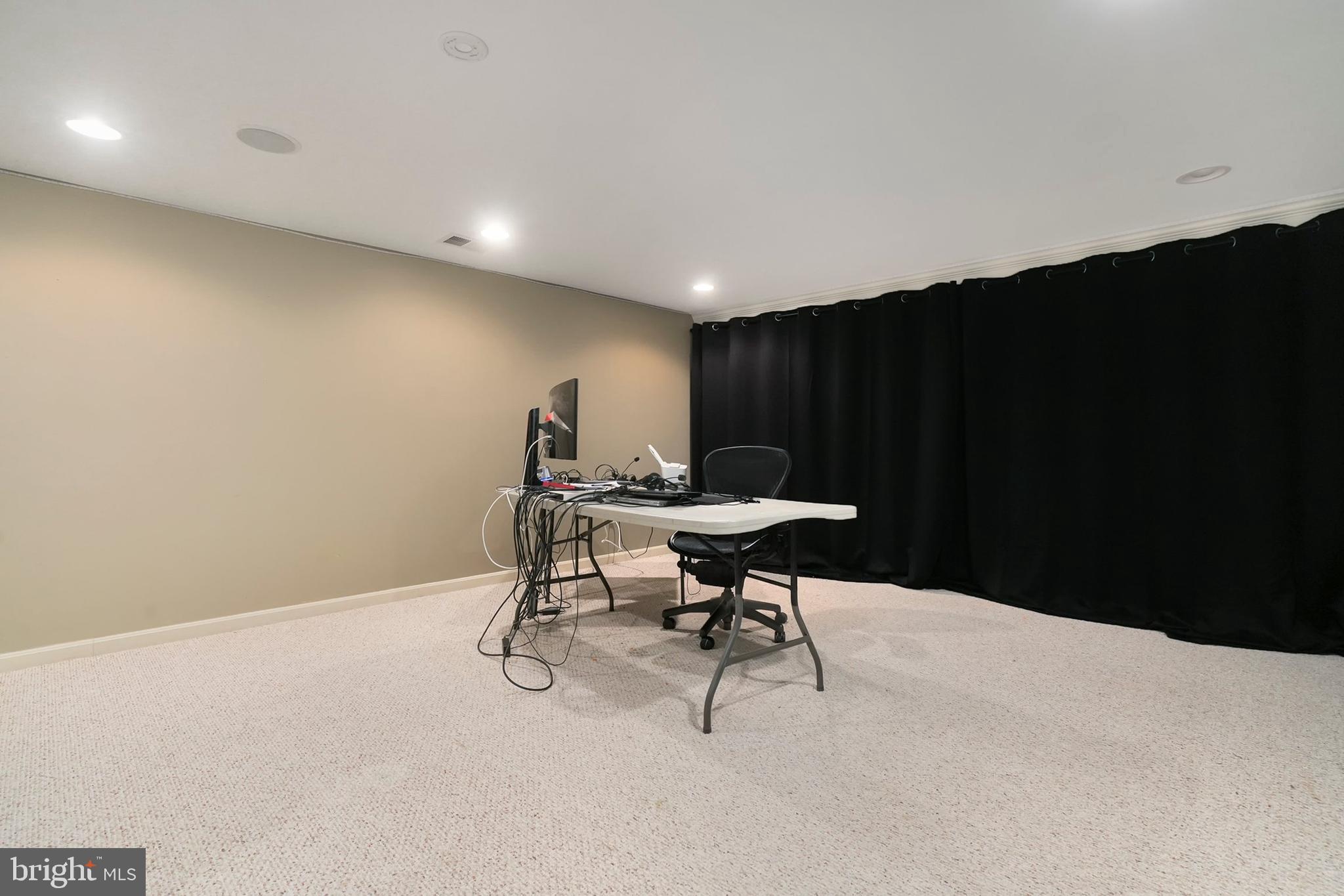 11133 Tommye Lane Reston, VA 20194 - Photo 37 of 70