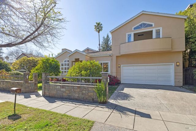 $2,100,000 | 1211 Grand Avenue, San Rafael, CA 94901