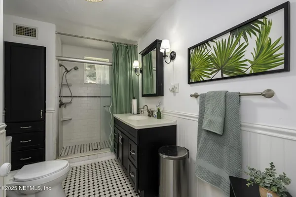 $699,500 | 561 Southeast Lakeview Drive, Keystone Heights, FL 32656