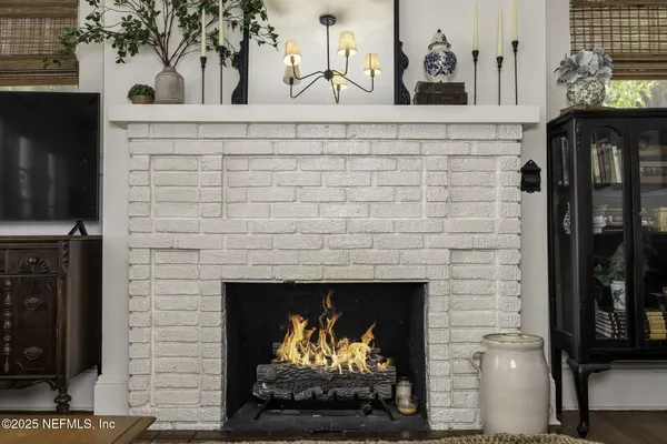 $699,500 | 561 Southeast Lakeview Drive, Keystone Heights, FL 32656