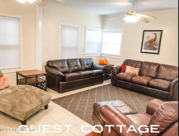 $699,500 | 561 Southeast Lakeview Drive, Keystone Heights, FL 32656