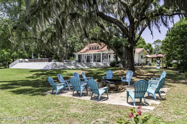 $699,500 | 561 Southeast Lakeview Drive, Keystone Heights, FL 32656