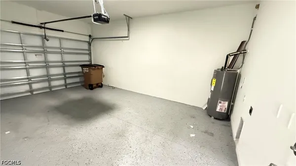 $1,800 | 508 Bell Boulevard, Lehigh Acres, FL 33974