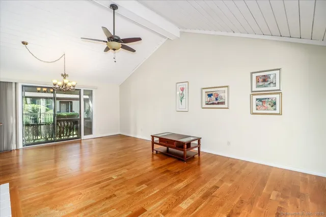 $549,900 | 664 Osage Lane, Unit A, Stratford, CT 06614