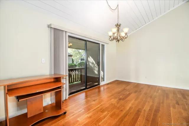 $549,900 | 664 Osage Lane, Unit A, Stratford, CT 06614