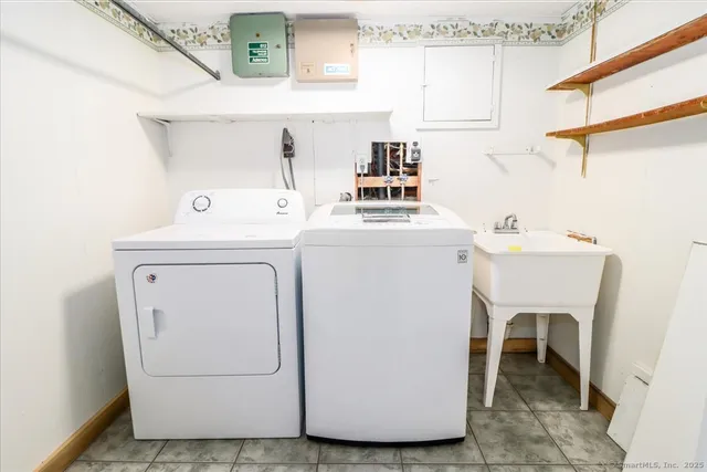 $549,900 | 664 Osage Lane, Unit A, Stratford, CT 06614