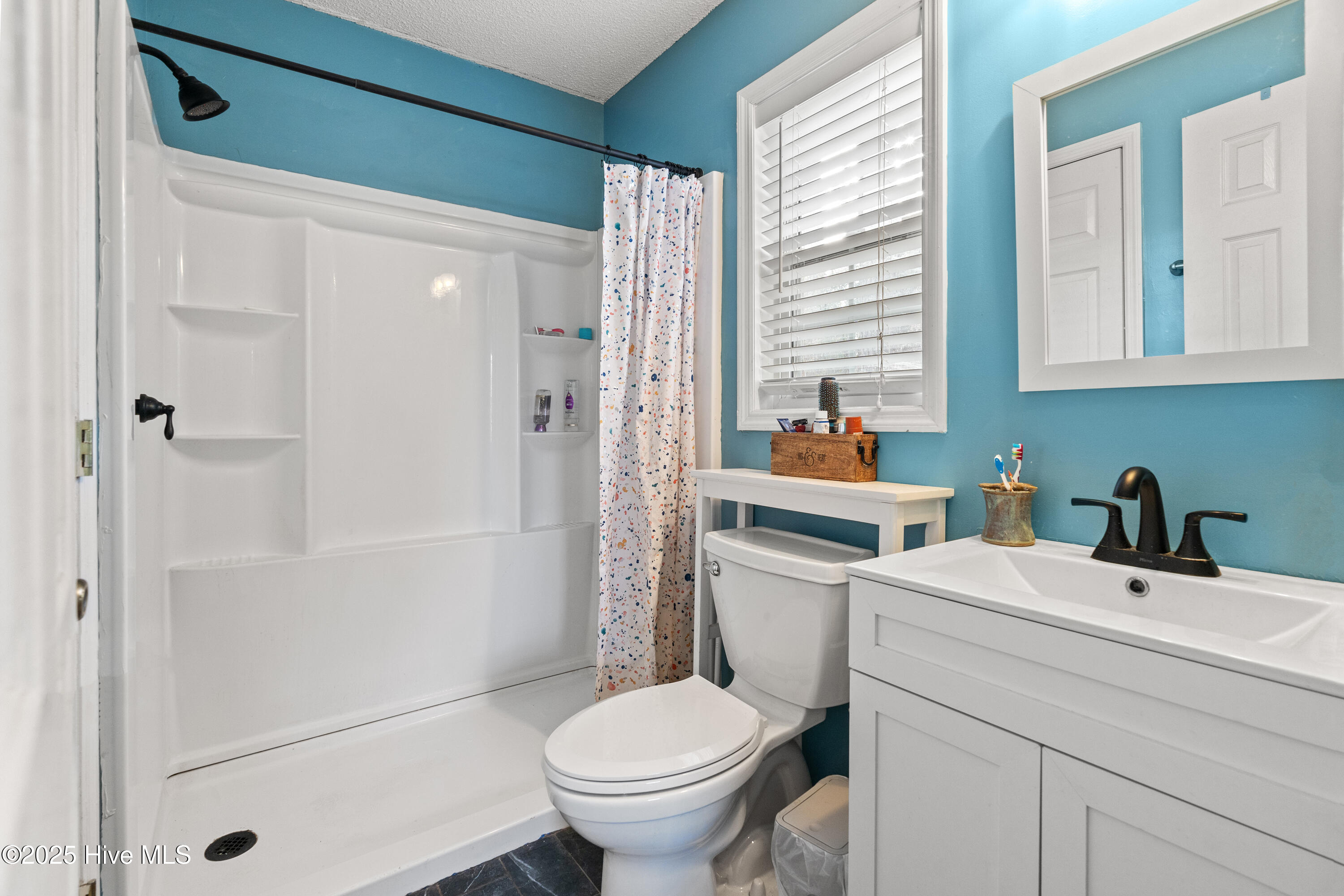 6267 Partridge Road Southwest Ocean Isle Beach, NC 28469 - Photo 15 of 30 Primary Bath