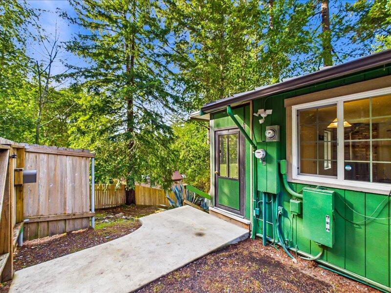 217 Blue Rock Road Garberville, CA 95542 - Photo 7 of 37