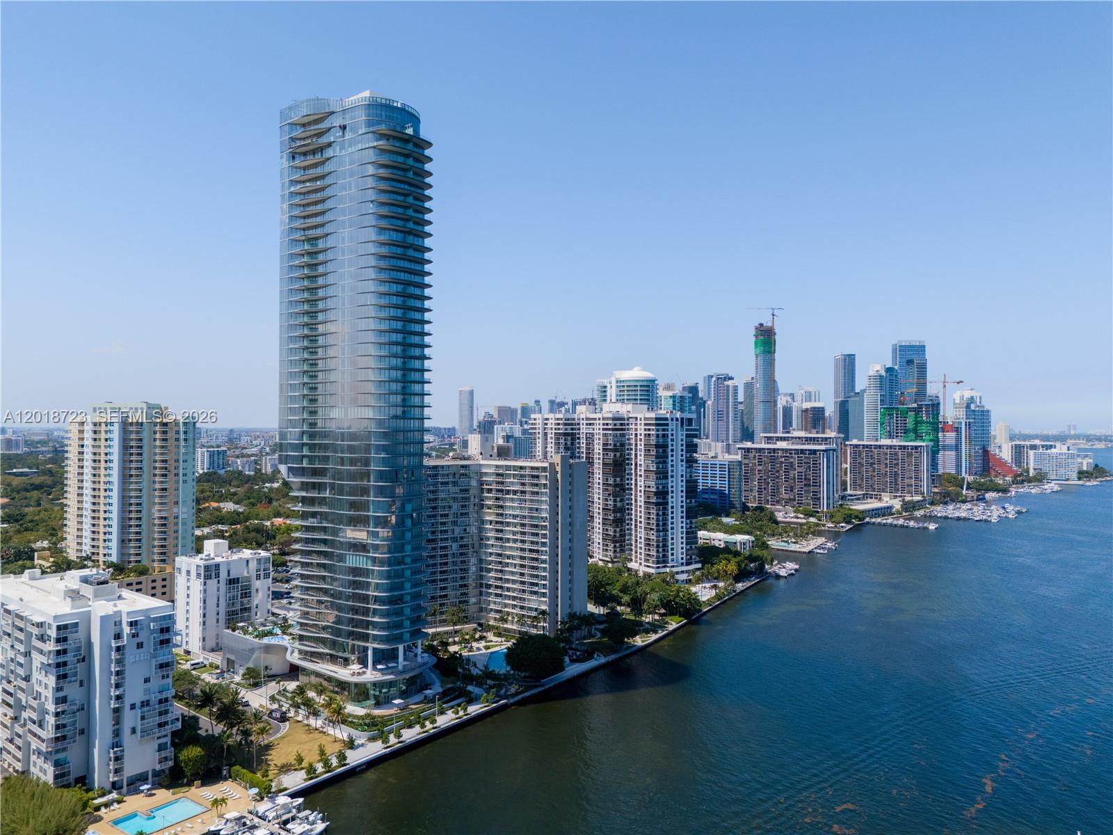 175 Southeast 25th Road, Unit 804 Miami, FL 33129 - Photo 21 of 23